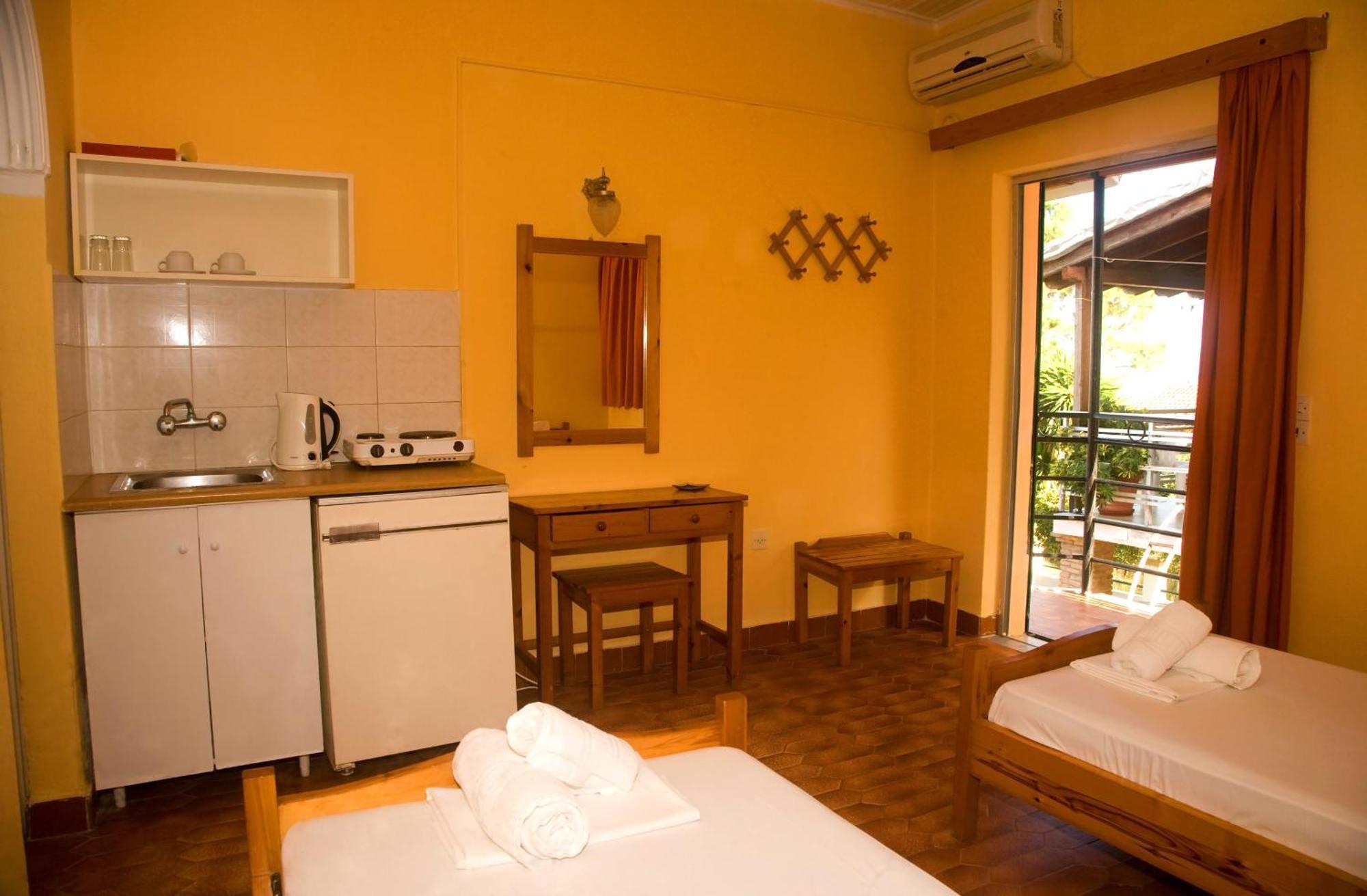 Evgenios Studios Kávos Habitación foto